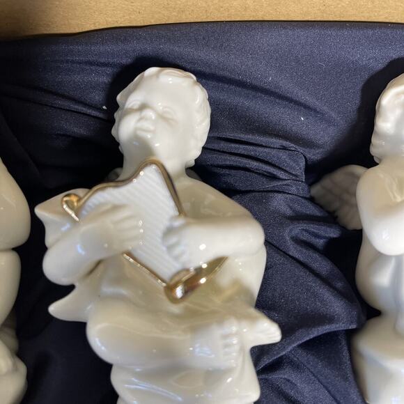 Mikasa Holiday Elegance 6 Angels/Cherub Figurines FK001/715 In Original Box - Picture 4 of 7